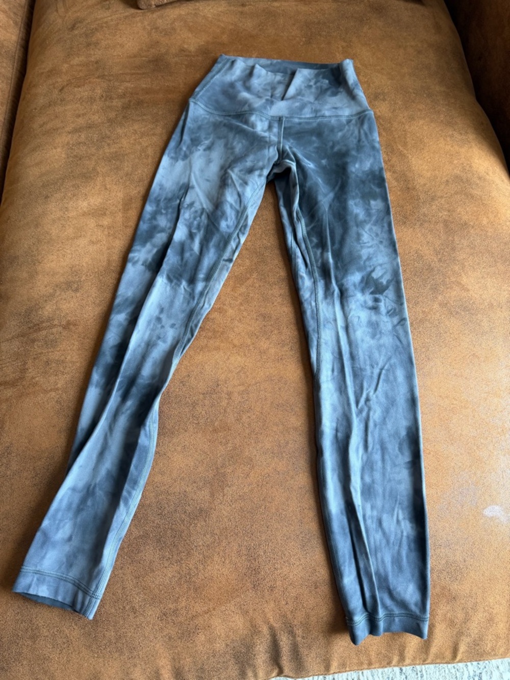 Lululemon High-Waist Blue Tie-Dye  Leggings